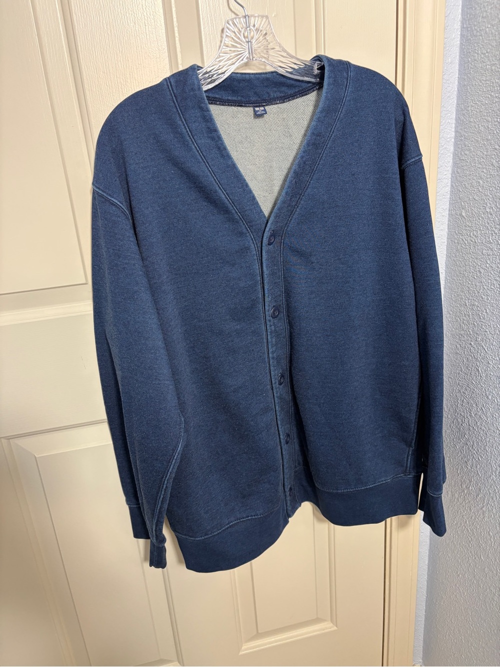 UNIQLO Navy Blue Sweatshirt Cardigan Button Front XL (Men’s/Unisex)